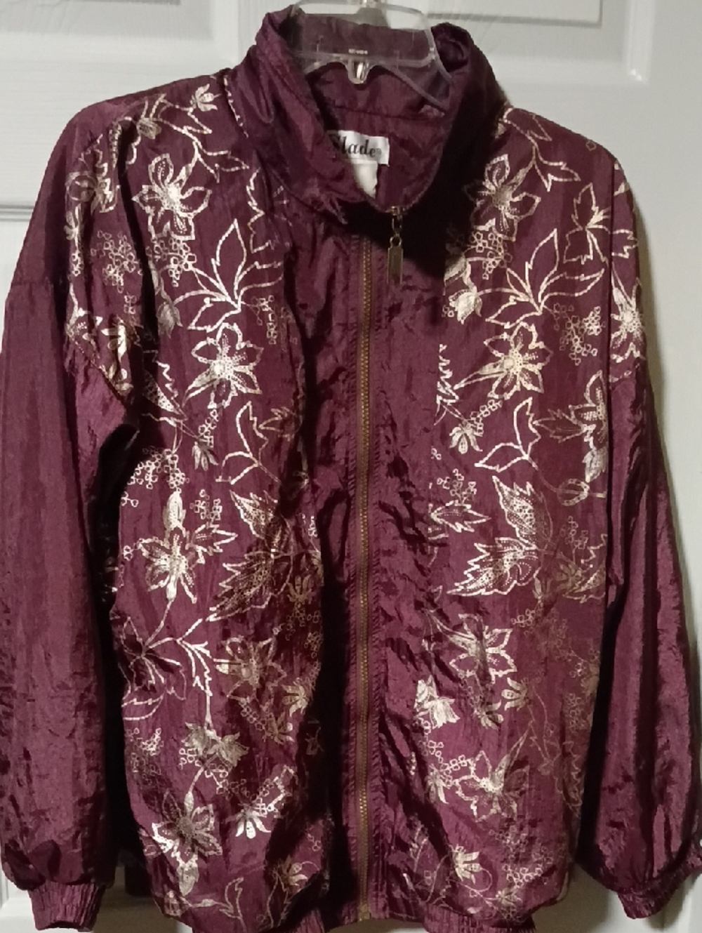 Women's Metallic Floral Bomber Jacket in Wine